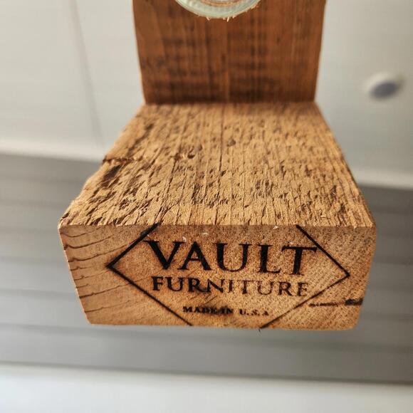 Vault Wooden 3 Glass Bottle Holder
